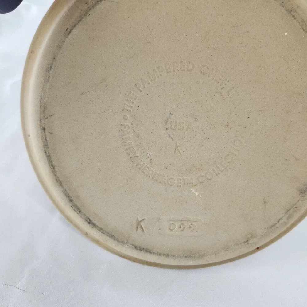 Pampered Chef Pie Plate 9-inch 9 Stone Stoneware